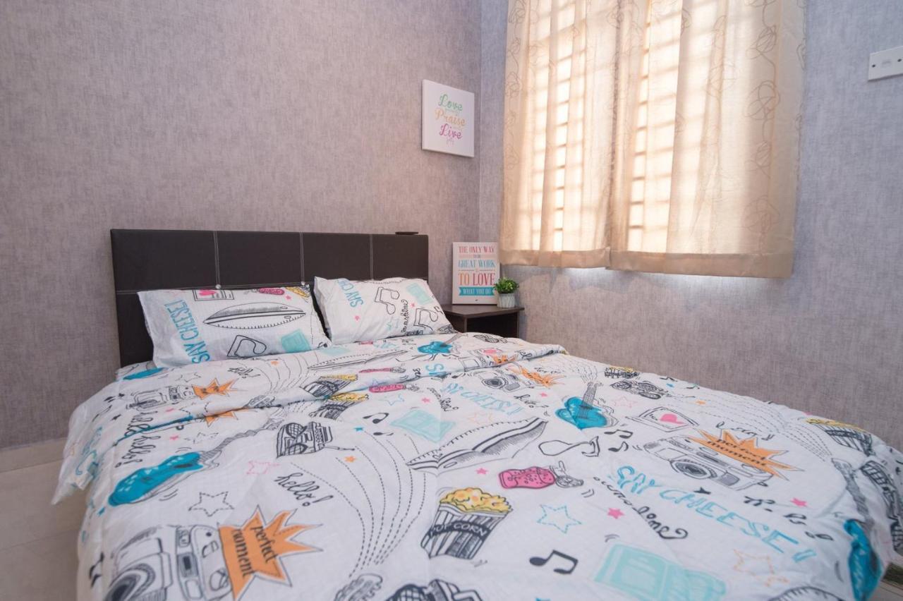 Skudai Homestay Pulai Perdana Near Utm Jpo And Taman Universiti Kampung Kangkar Pulai Exterior foto
