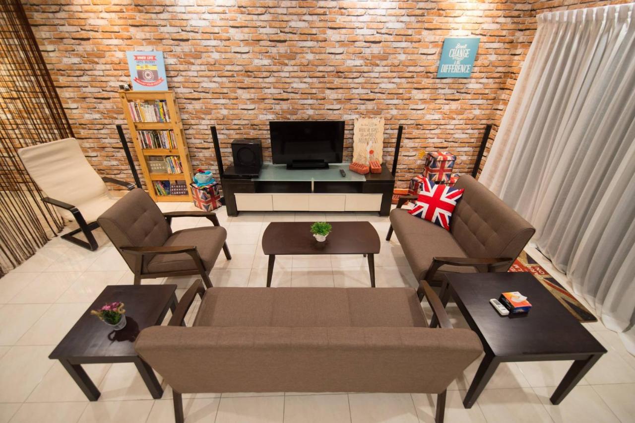 Skudai Homestay Pulai Perdana Near Utm Jpo And Taman Universiti Kampung Kangkar Pulai Exterior foto