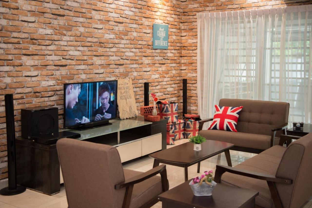 Skudai Homestay Pulai Perdana Near Utm Jpo And Taman Universiti Kampung Kangkar Pulai Exterior foto